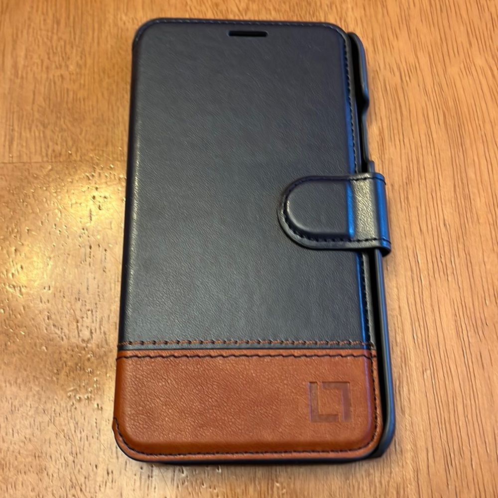 iPhone XR leather wallet case - never used
